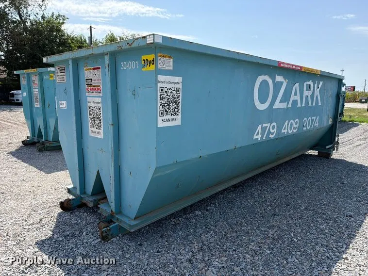 Roll-off dumpster