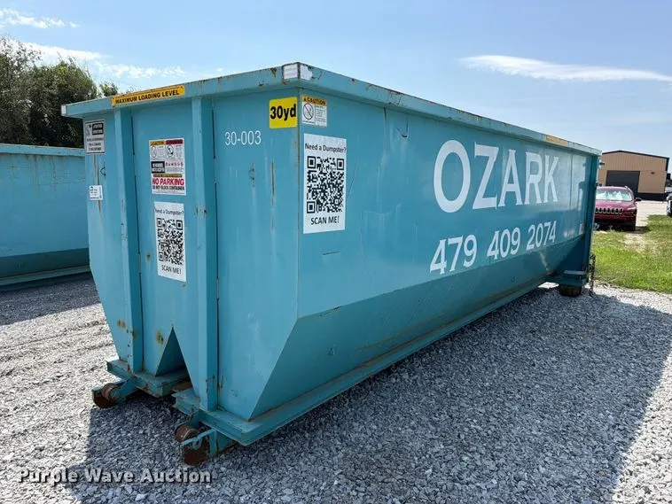 Roll-off dumpster