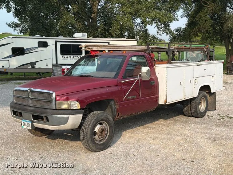 1995 Dodge Ram 3500 utility bed pickup truck