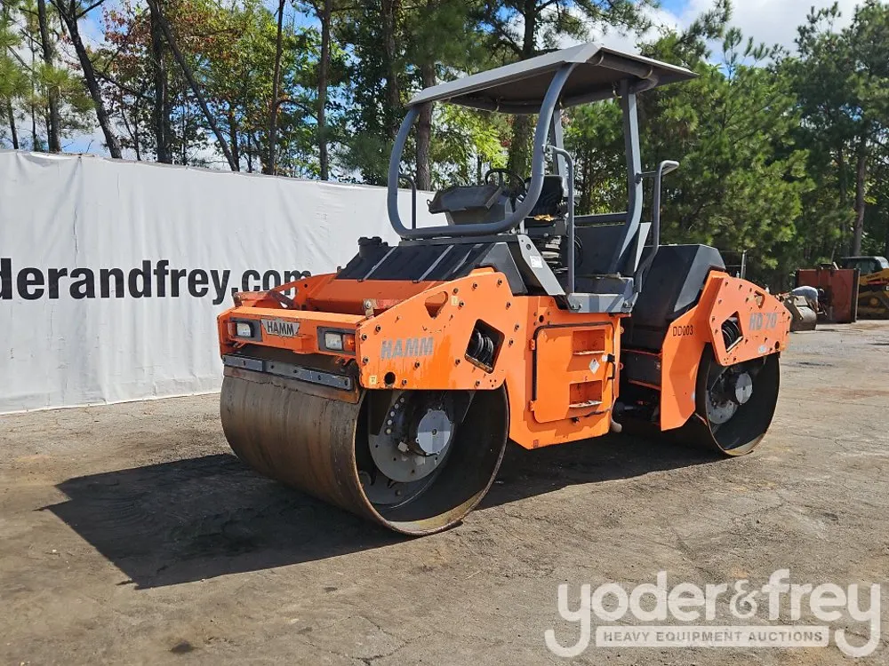 2013 Hamm HD70
