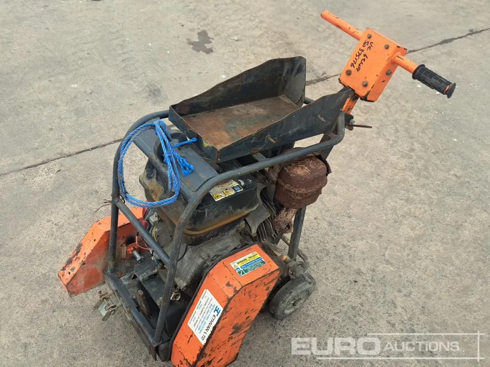 Clipper Petrol Road Saw Honda Engine