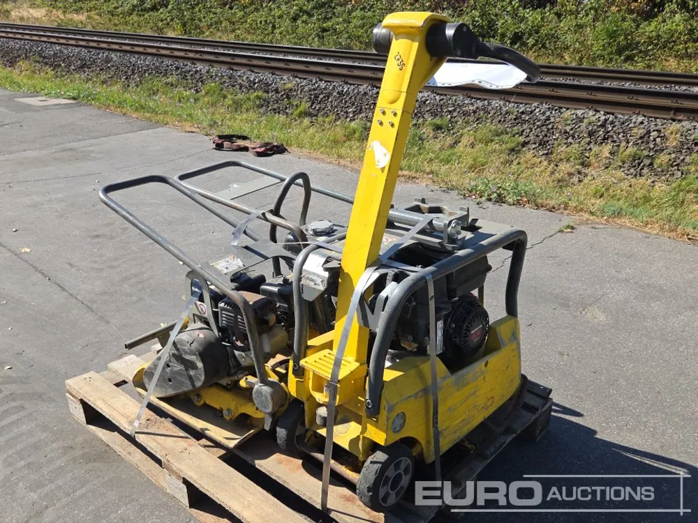 Wacker Neuson Walk Behind Compaction Plate (3 of)