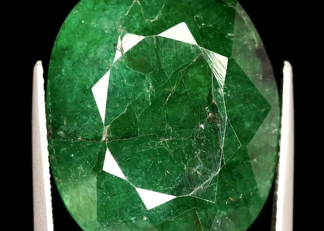 *^20.85 ct Certified Emerald gemstone ($31,275 Appraisal)