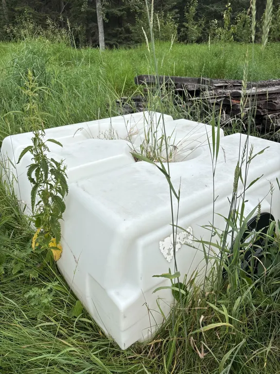 White Polyethylene Water Storage Tank