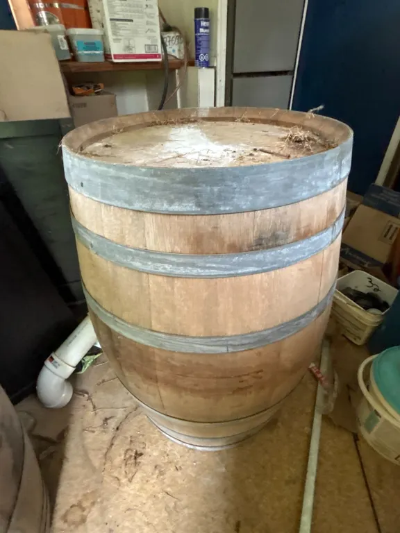 Oak Barrel with Metal Hoops