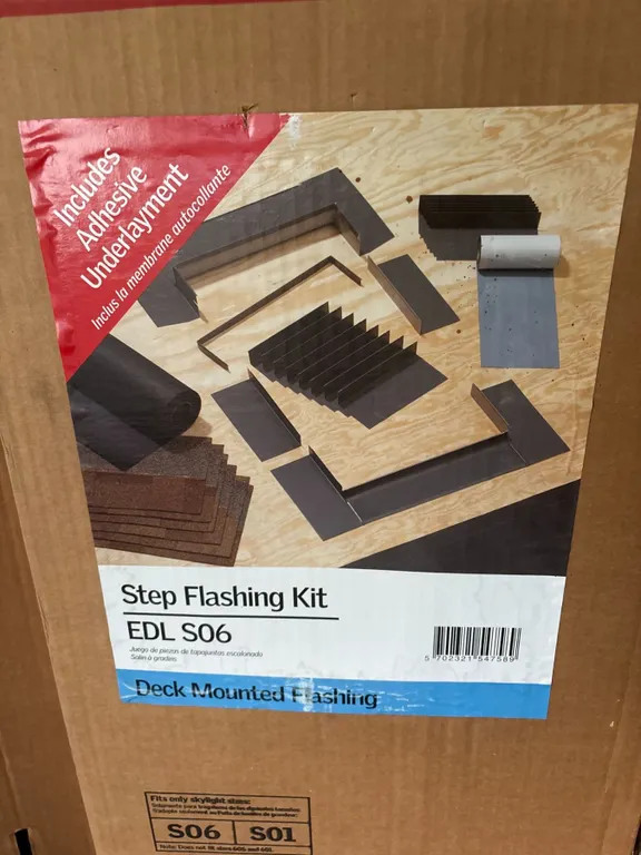 VELUX Step Flashing Kit EDL S06