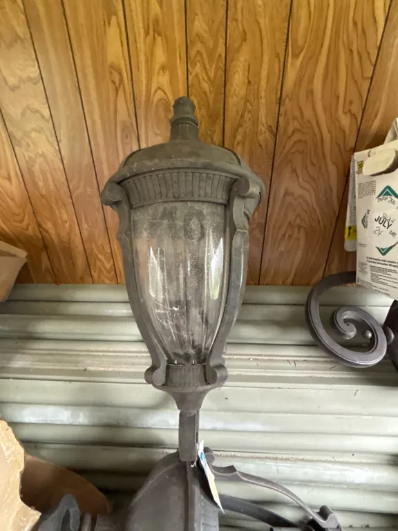 Lando Lighting Outdoor Wall Lanterns