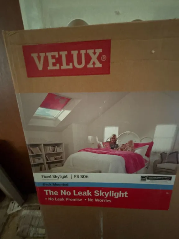 VELUX FS S06 Fixed Skylight, 44x45in