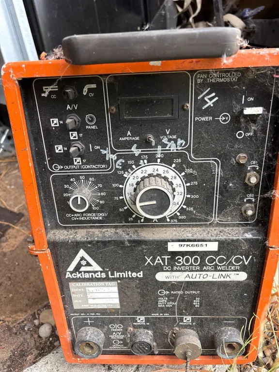 Acklands Limited XAT 300 CC/CV Arc Welder