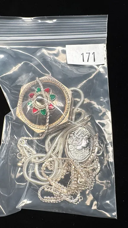 SILVER PILL BOX WITH SILVER JEWELRY (62.1G)
