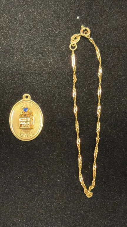 APPROX 14K PENDANT SET WITH BLUE STONE & APPROX 10K BRACELET (7", 2.5G)