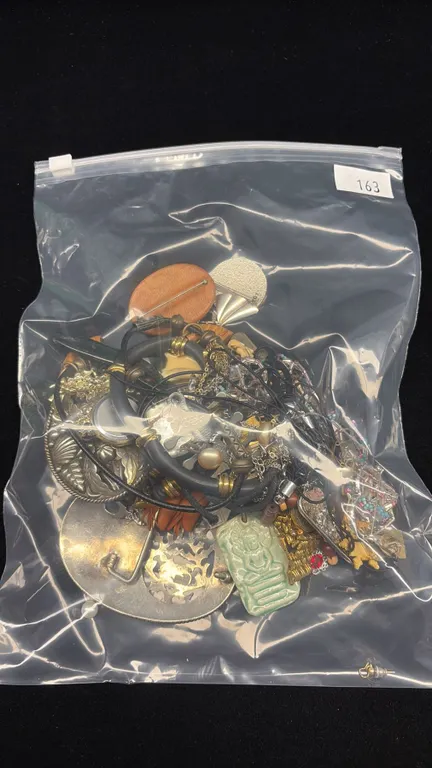 MISC COSTUME JEWELRY