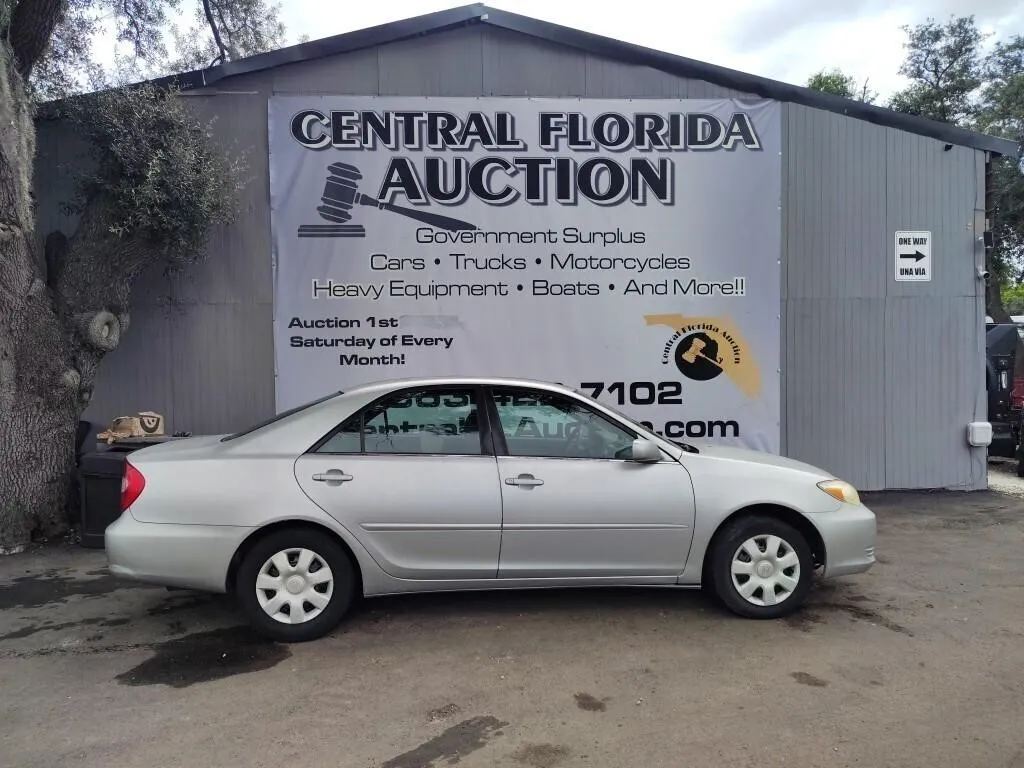 2002 Toyota Camry RUNS/MOVES SE