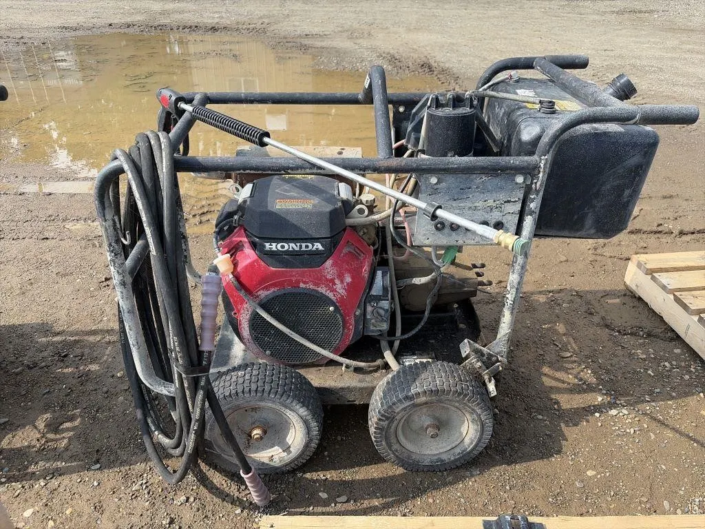 Landa Pressure Washer
