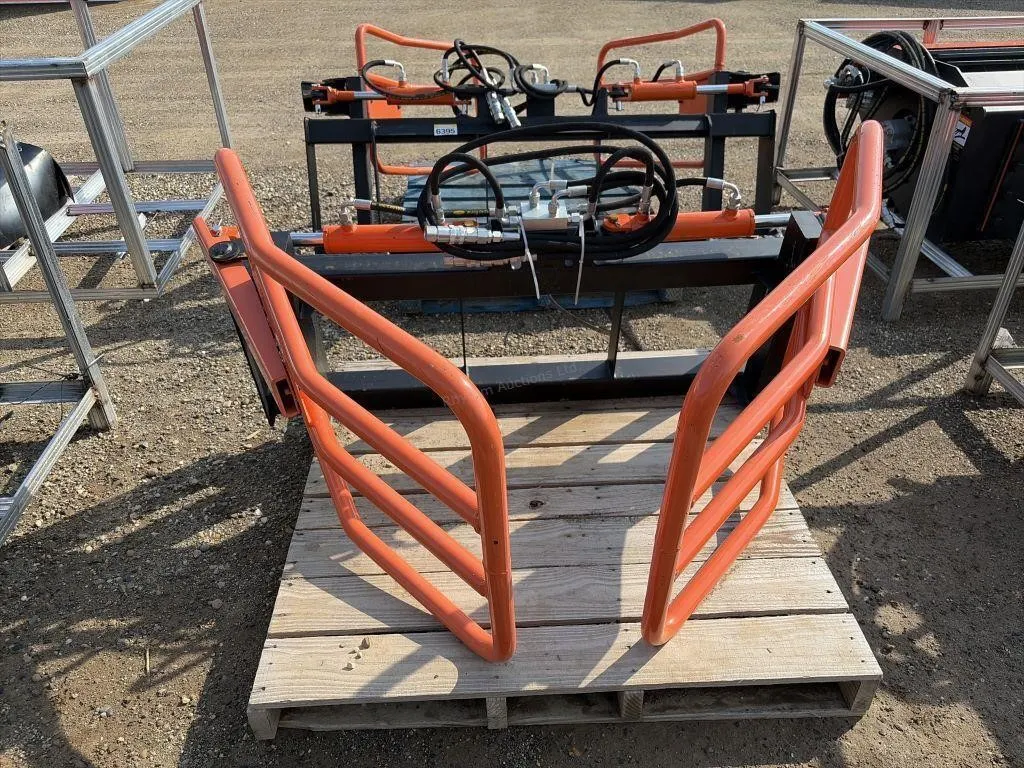 2026 Unused Pabreak Skid Steer Bale Clamp
