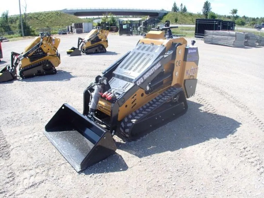 UNUSED 2026 AGT KJT27 Ride On Multi Terrain Loader