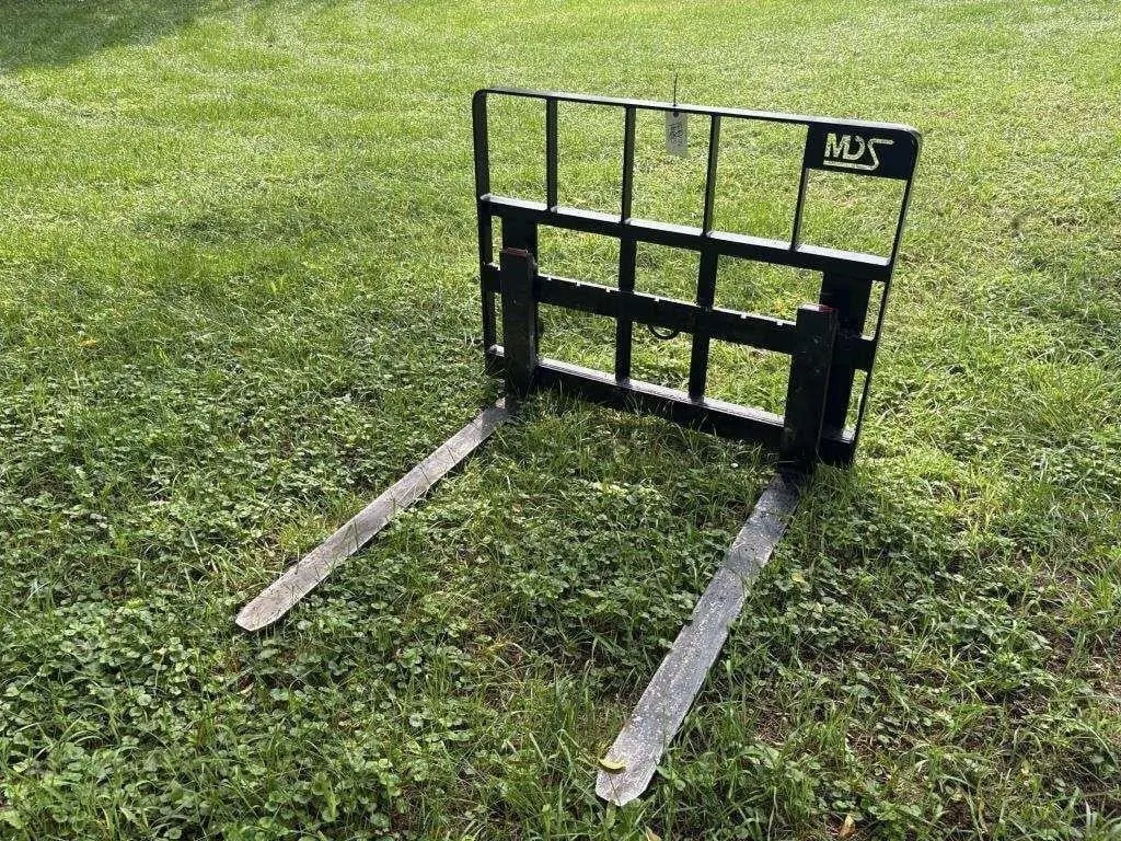 MDS Pallet Forks - Model 5615-1248 - 5,500# Rating