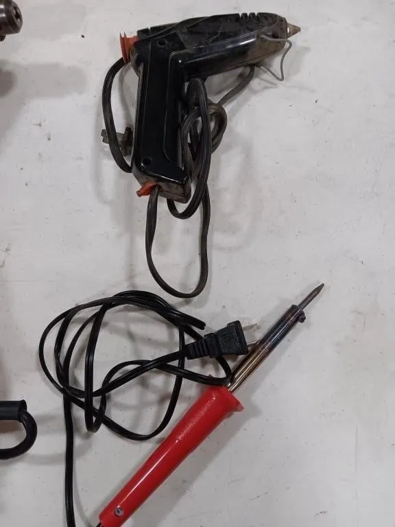 Assortment of power tools
3/8 variable speed