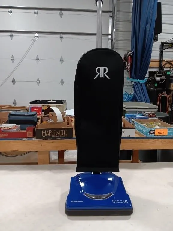 RICCAR SupraLite upright vacuum tested, w2
