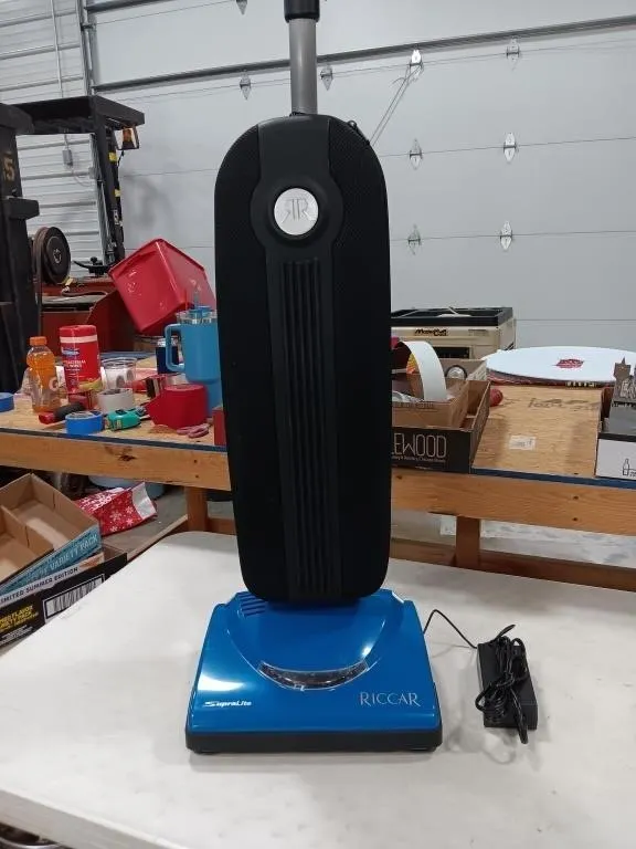 RICCAR SupraLite upright vacuum tested, w2