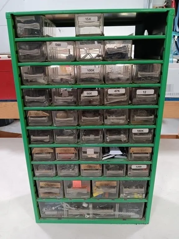 Metal wall organizer and contents.
Measurements