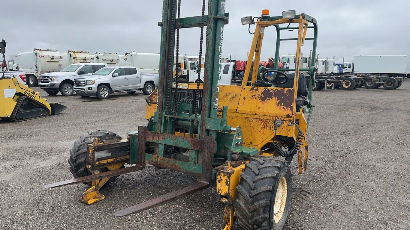 Kesmac 5000 5000 LBS Forklift