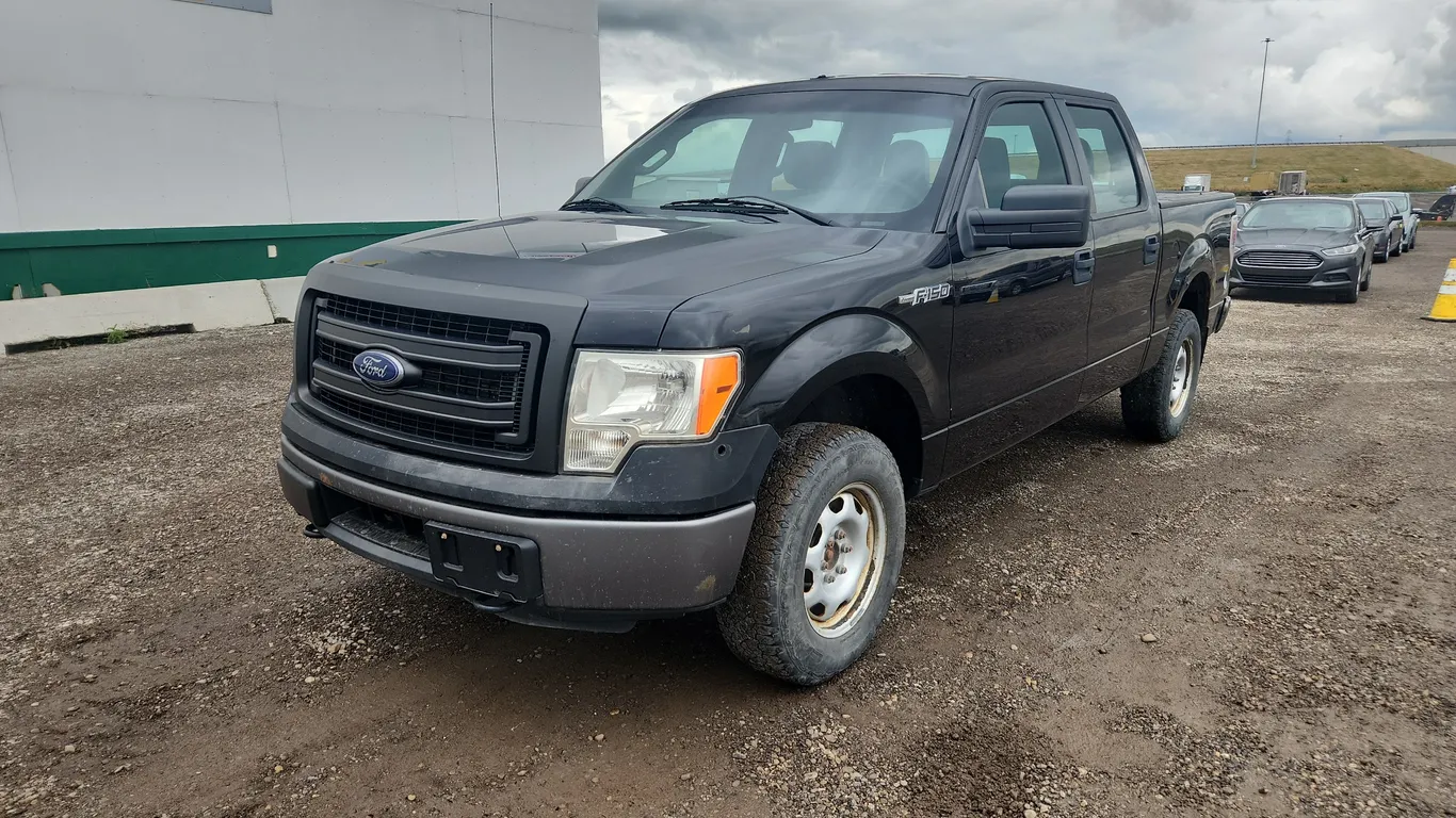 2014 Ford F-150 4x4 XL 4dr SuperCrew Styleside 5.5 ft. SB
