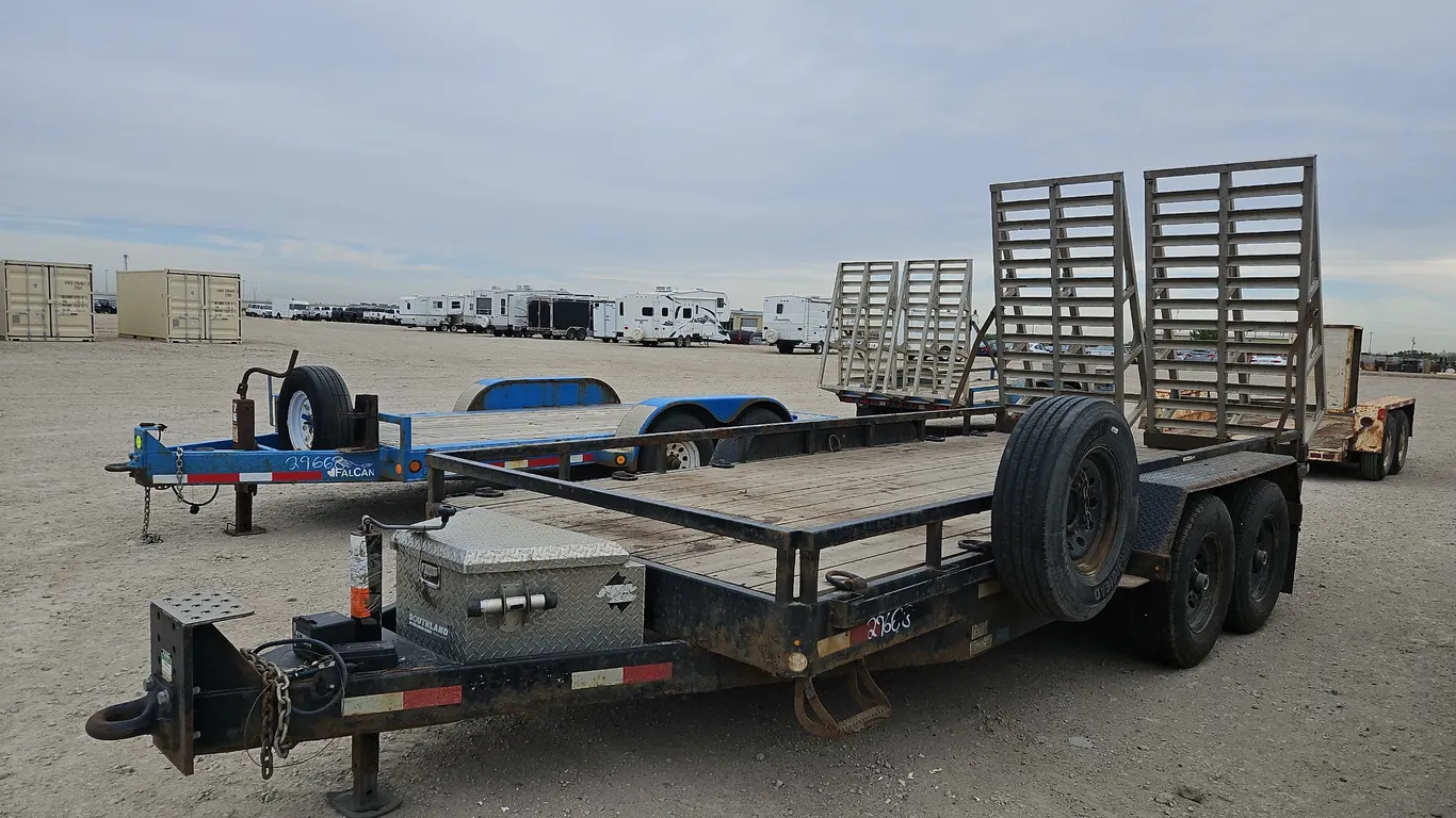 2017 Southland LB16T-12 T/A 16 ft Pintle Hitch Equipment Trailer