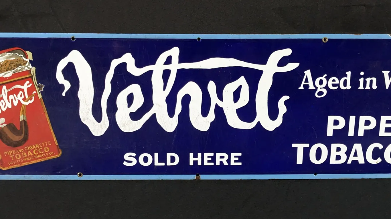 PORCELAIN SIGN VELVET PIPE TOBACCO SOLD HERE