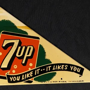 EMBOSSED TIN SCREEN DOOR CORNER SIGN 7UP YOU LIKE IT -- IT LIKES YOU SEVEN UP 7-UP