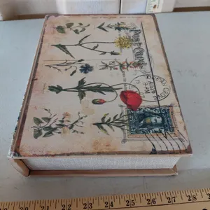 Decor Hide-Away Book 8"X2.75"X10.75"