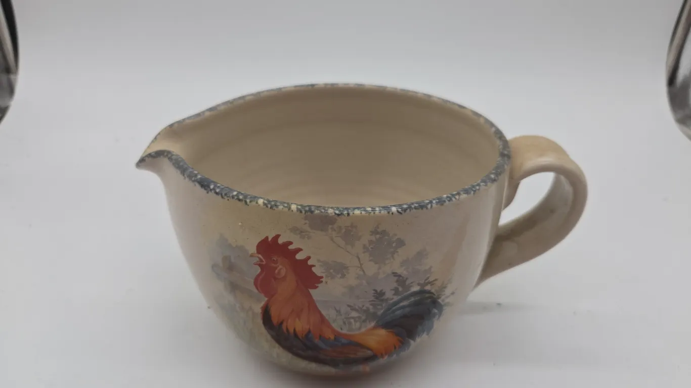 Vintage casey pottery batter bowl with handle