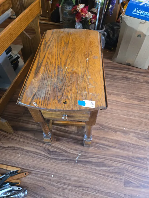 Oak drop leaf end table