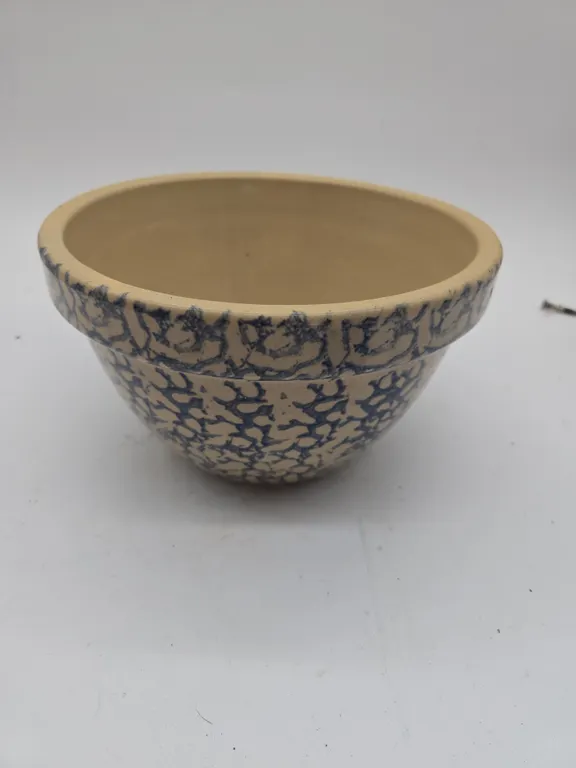 Vintage robinson ran's bottom spongewear crock