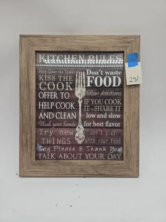 Kitchen rules wall art