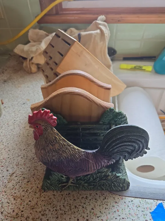 Napkin holders.