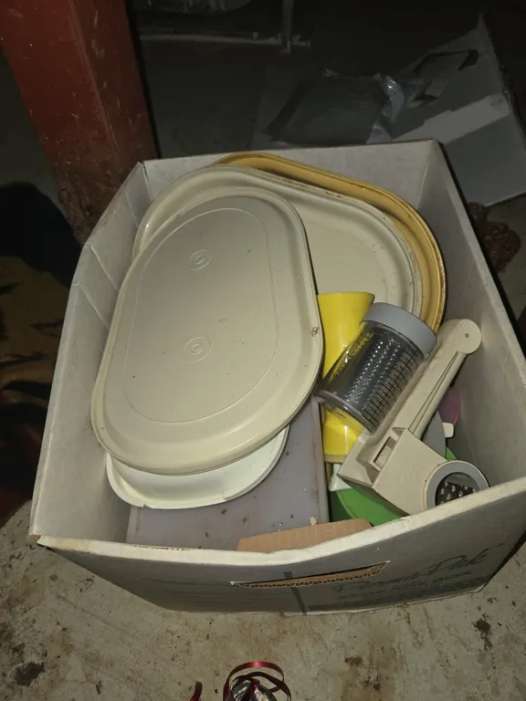 Vintage tupperware