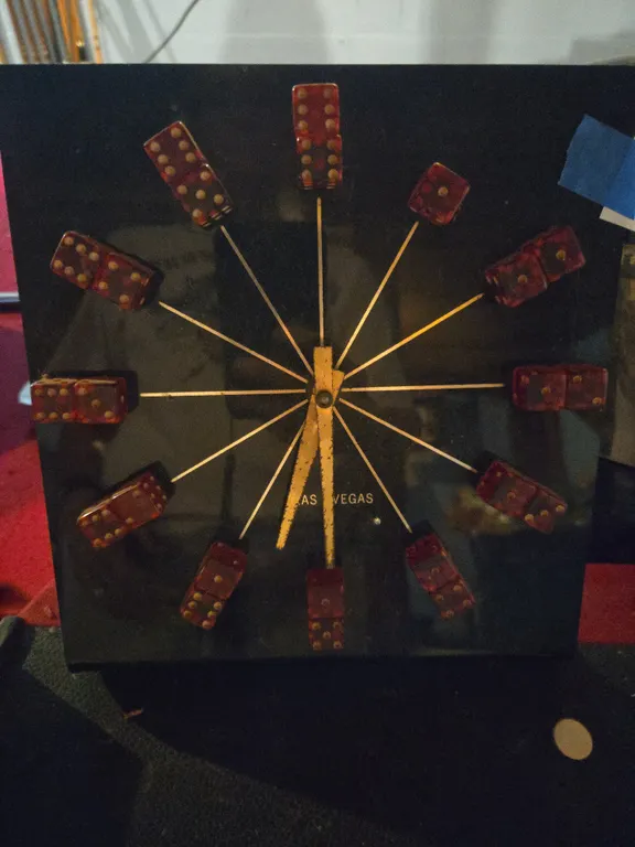 Las vegas casino dice clock