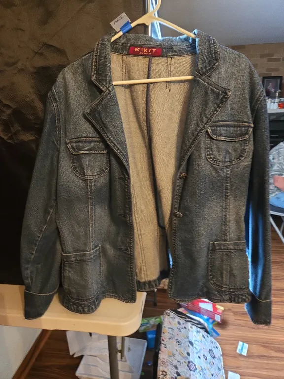 Vintage kikit blue jean jacket