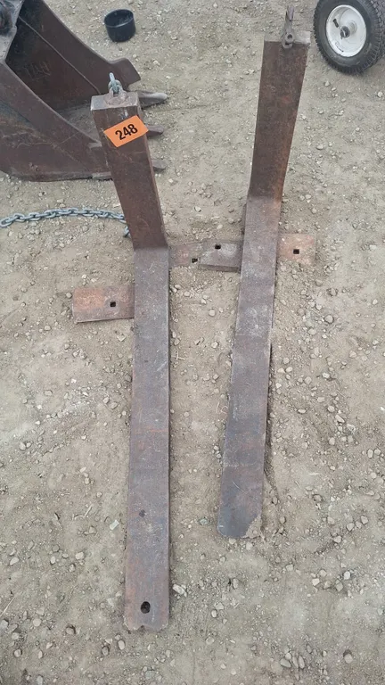 2 Forks