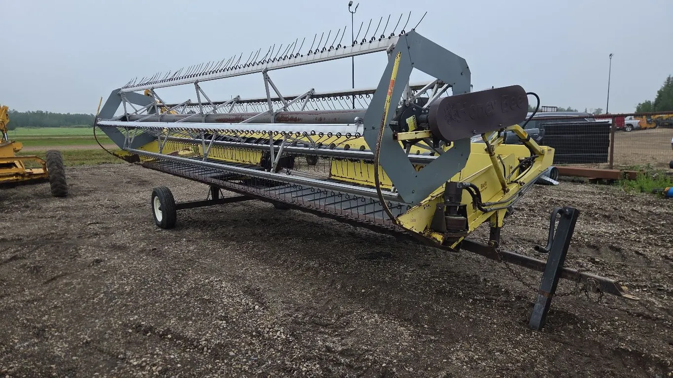 25 Ft Honey Bee Straight Cut Header