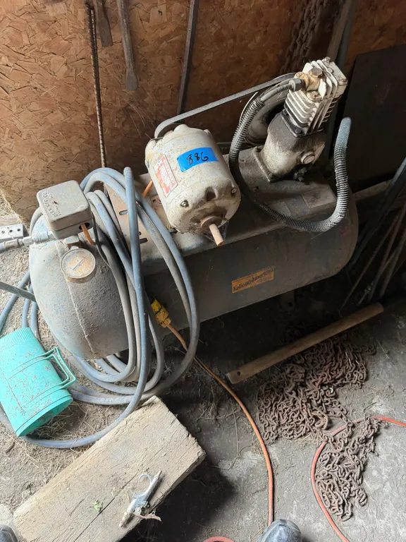 Air compressor