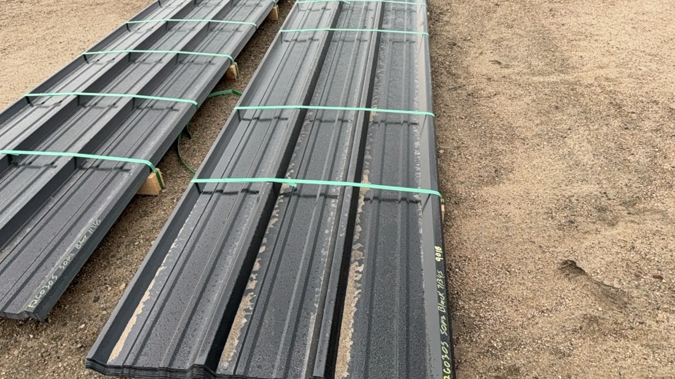 ID 9018 12ft KC Black Building Tin (50)