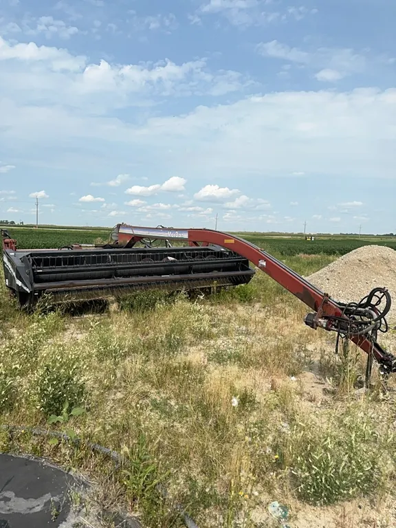 Macdon 16’ haybine said to be working could use some tlc