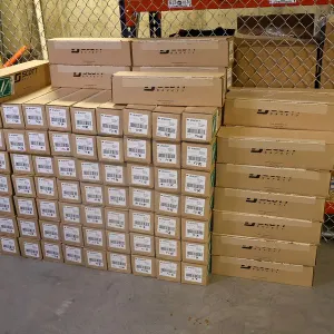 (100) Scott Air Bottles with Valves