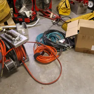 (5) Heavy Duty Hoses & Reel