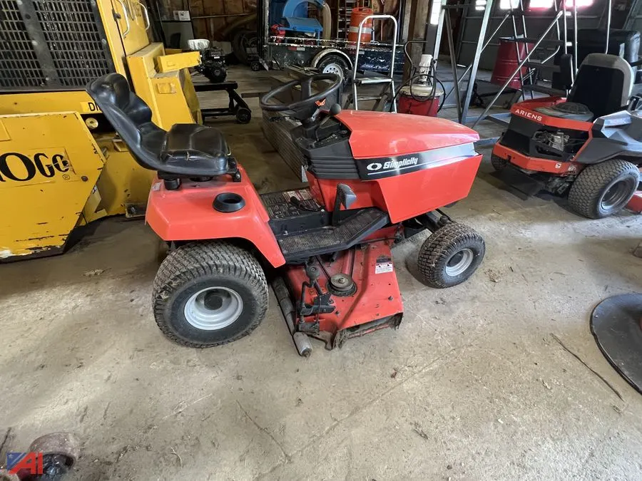Simplicity Lawn Mower