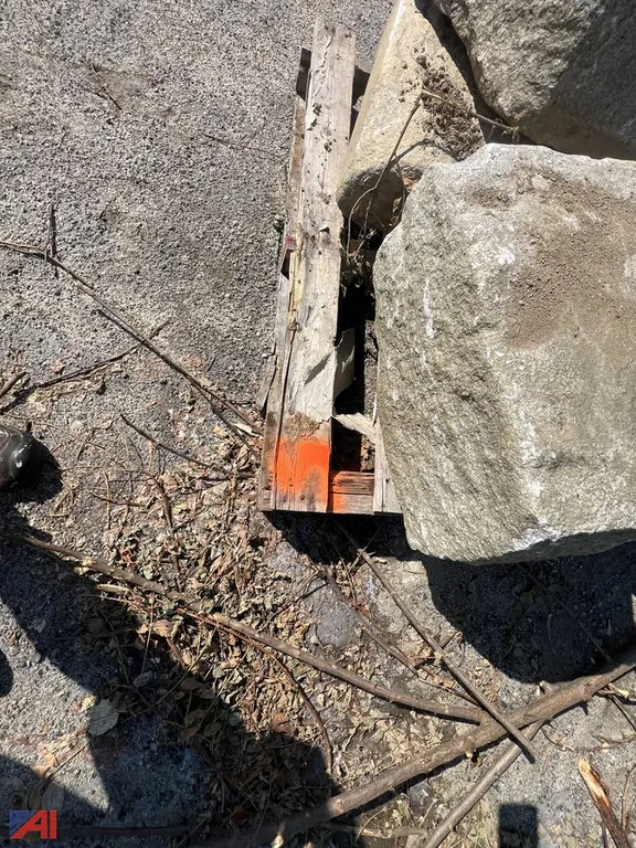 Lot #5 Granite Slabs