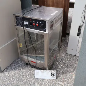 Benchmark Pretzel Warmer