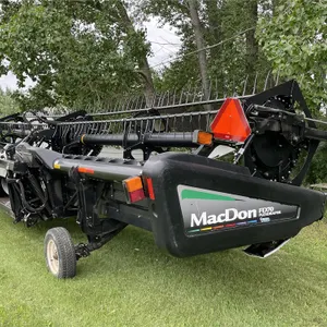 2009 MACDON FD70 Flex Draper Header w/ Transport, 35 Ft. Split P/U, JD Adapter